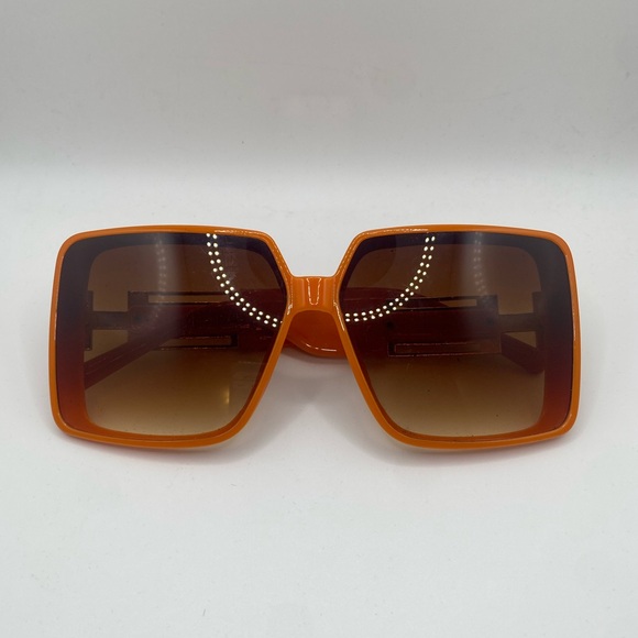 MUTYNE Orange RETRO Rectangular Square Oversized Sunglasses - GRADIENT LENSES - Picture 1 of 4
